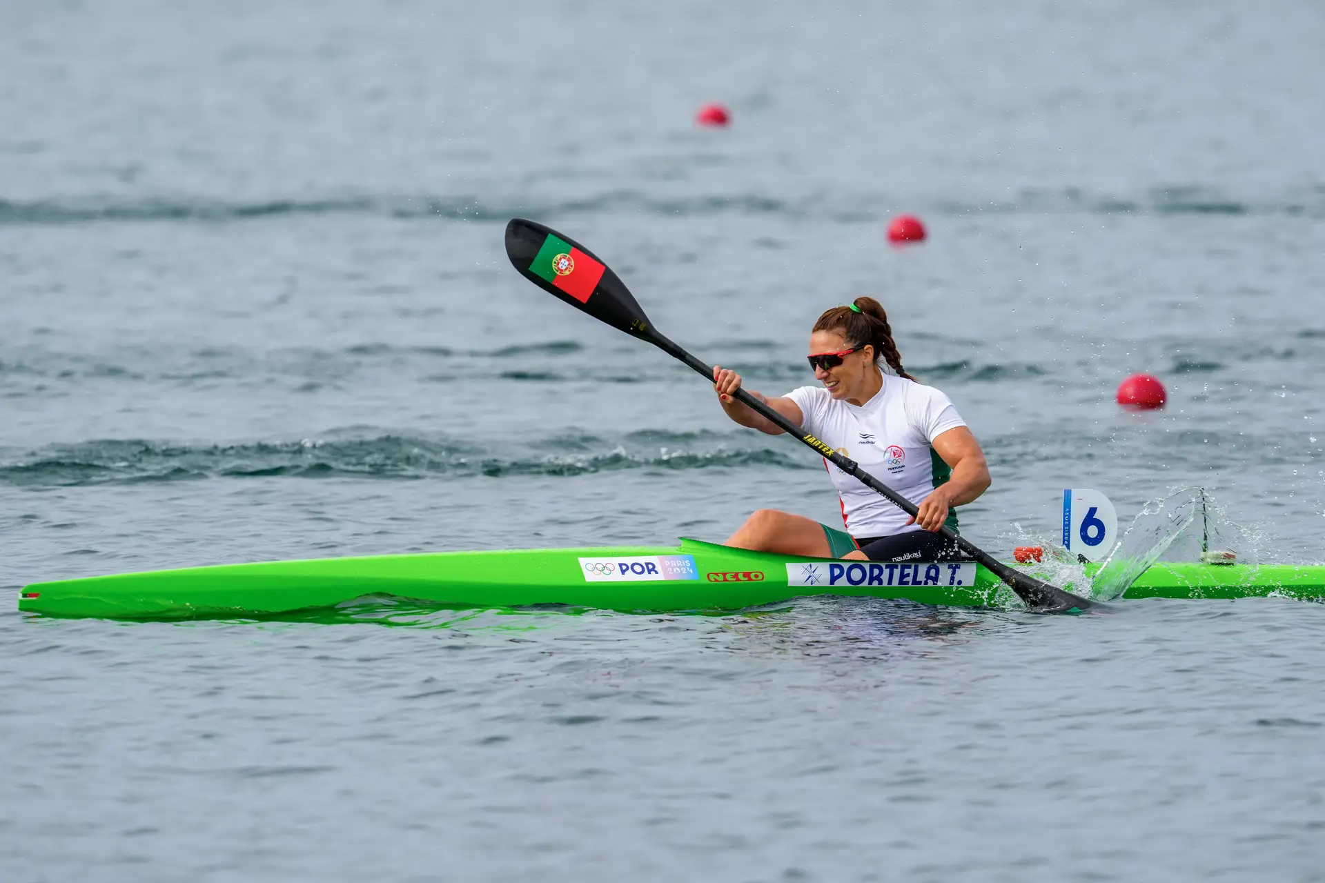 Canoísta Teresa Portela durante a primeira ronda de K1 500 em Paris 2024.