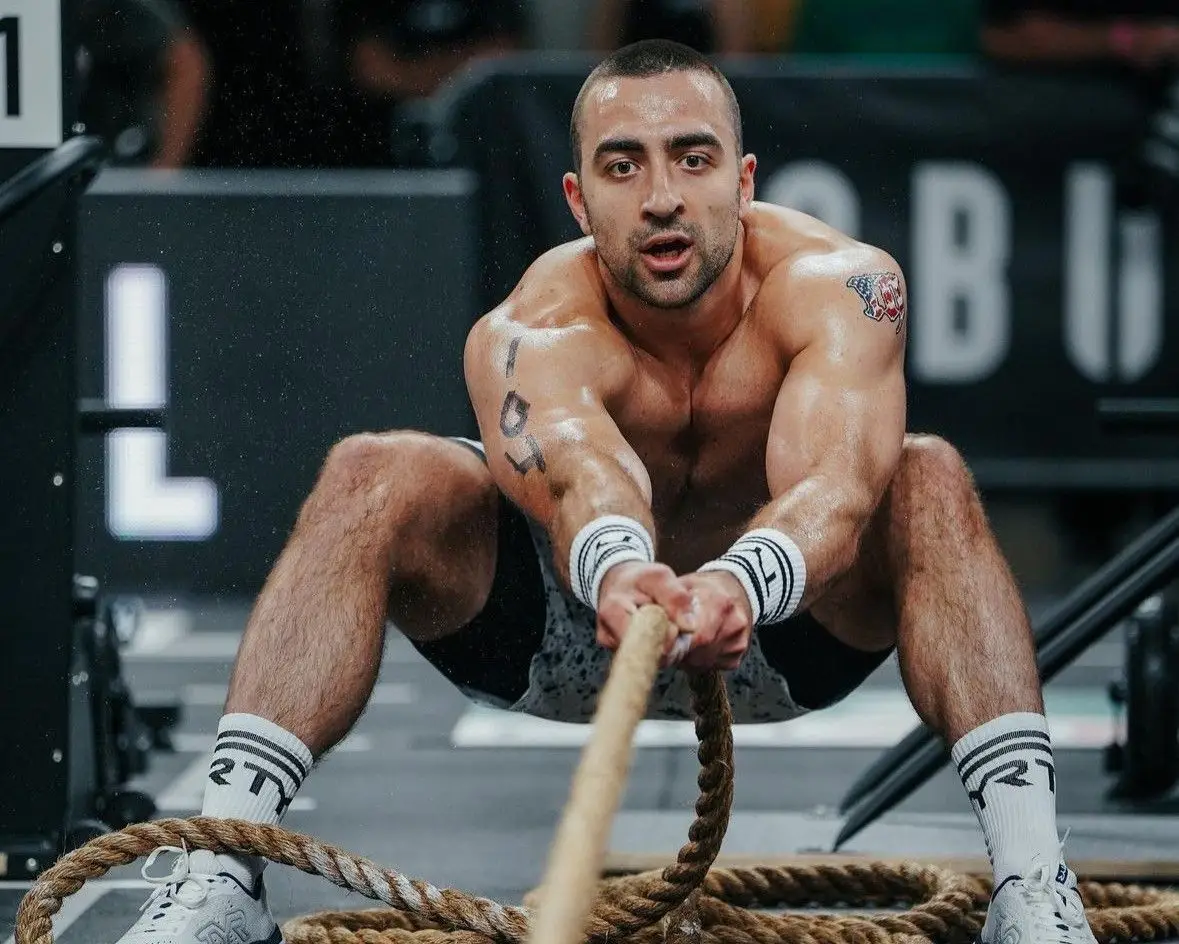 Atleta sérvio morre afogado na maior competição de crossfit do mundo