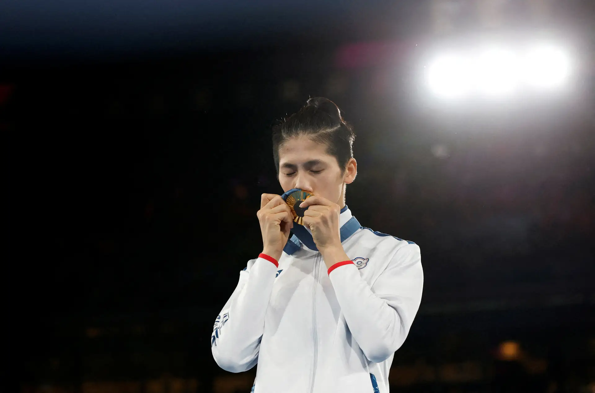 Lin Yu-ting sagra-se campeã olímpica no boxe após polémica sobre o seu género
