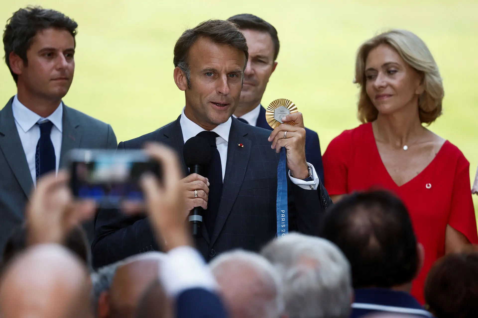 Jogos Olímpicos foram a "verdadeira face de França", garante Macron