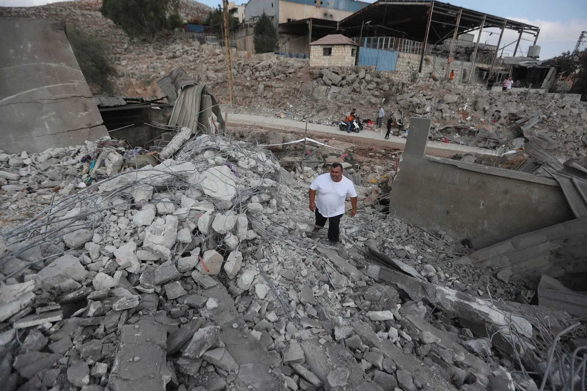 Pelo menos nove mortos em ataque israelita no sul do Líbano