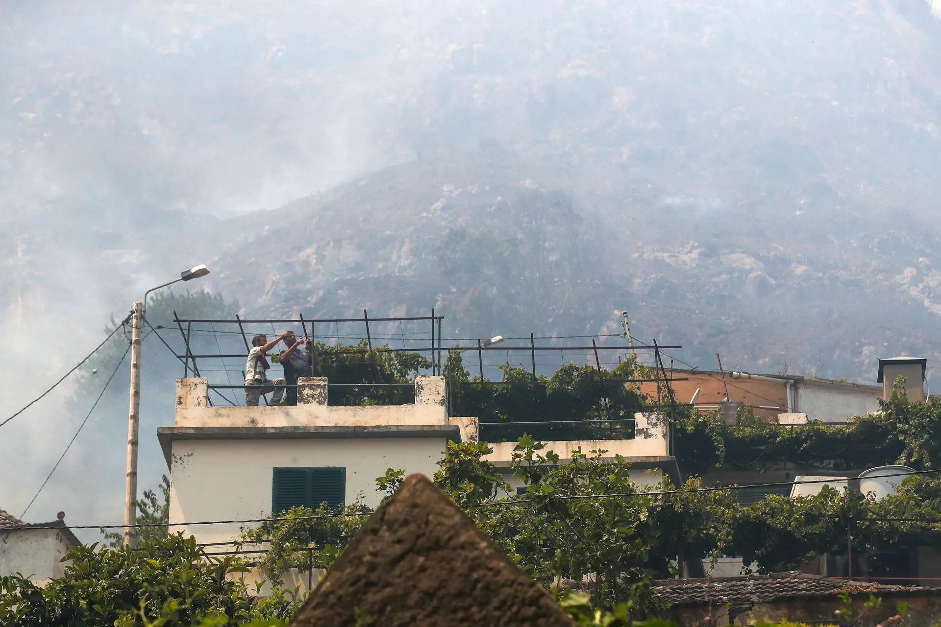 Incêndios na Madeira: PJ está a investigar "desde o início" origem do fogo