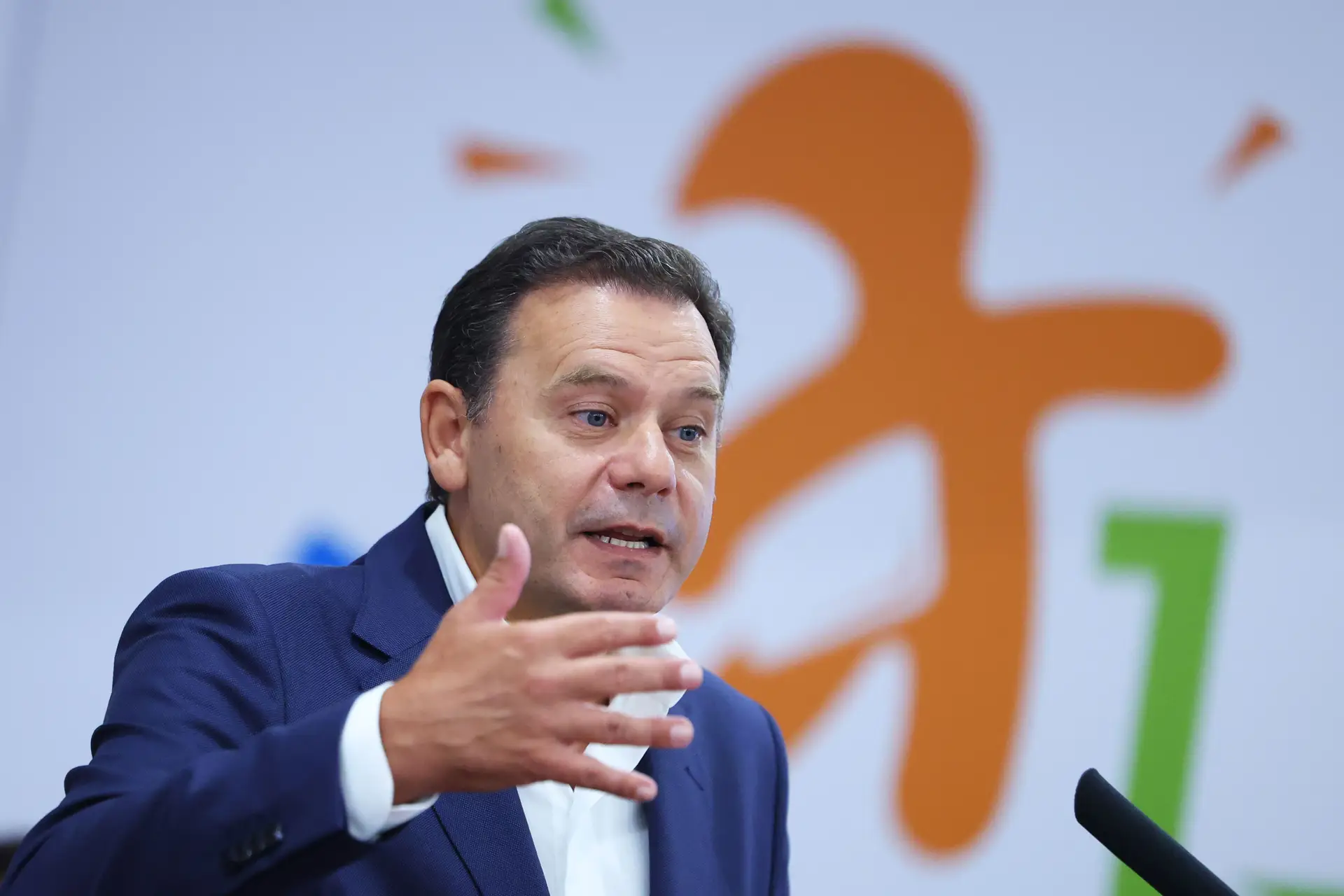 Luís Montenegro diz que "verdadeira instabilidade política" em Portugal é da oposição