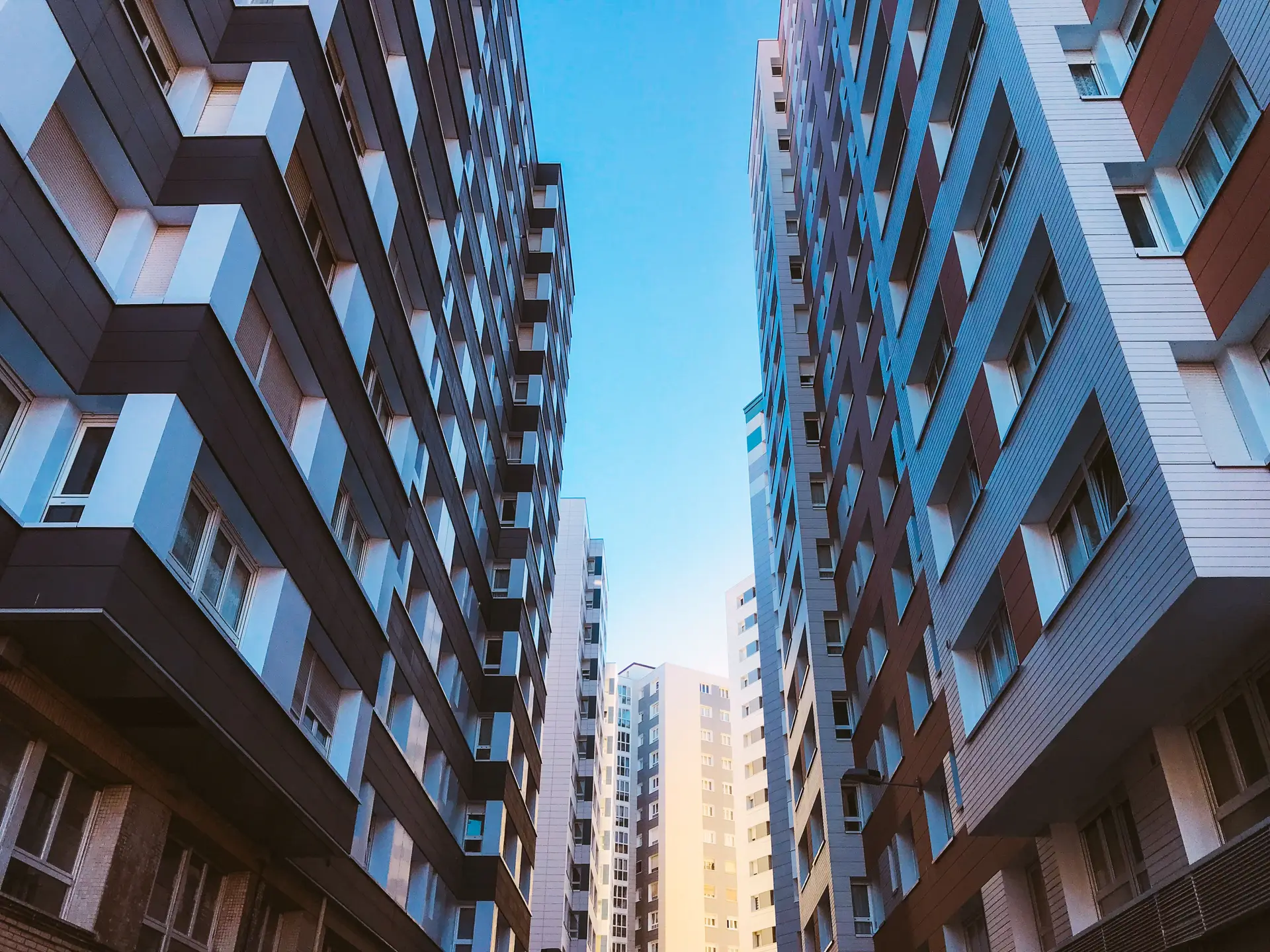 Senhorios com rendas até aos 2.300 euros terão incentivos no IRS