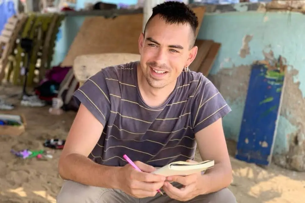 “Os governos democráticos não são inocentes no aparecimento de ditaduras”