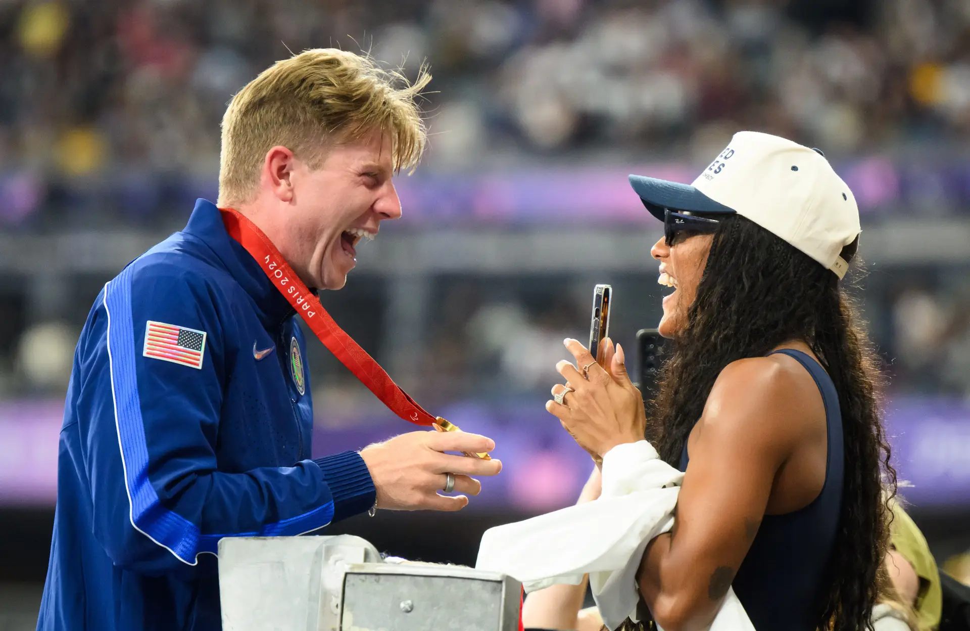 Casal de Ouro: atleta paralímpico vence o ouro semanas depois da esposa ter feito o mesmo nos Jogos Olímpicos