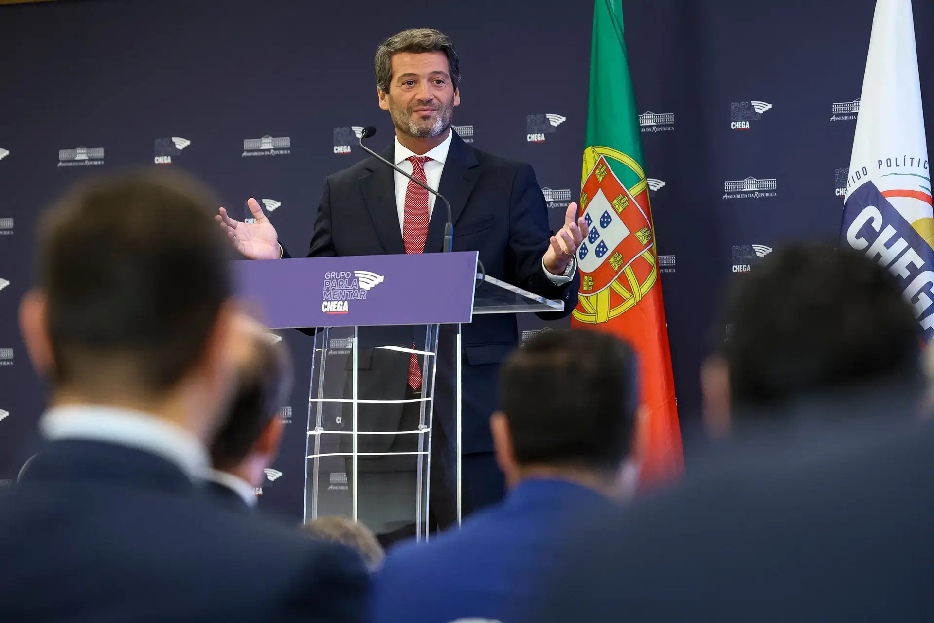 "Luís, nós vamos atrás de ti": Ventura diz que Chega está pronto para eleições