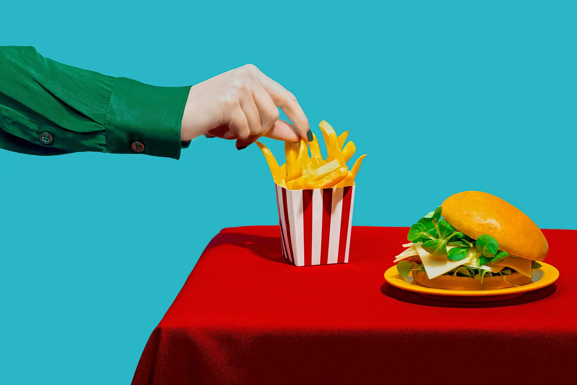 Reino Unido vai proibir anúncios de fast food na televisão durante o dia