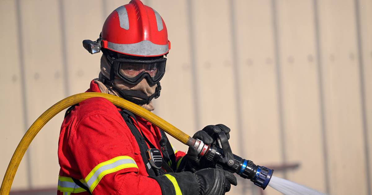 Incêndio numa habitação em Almada faz um ferido grave