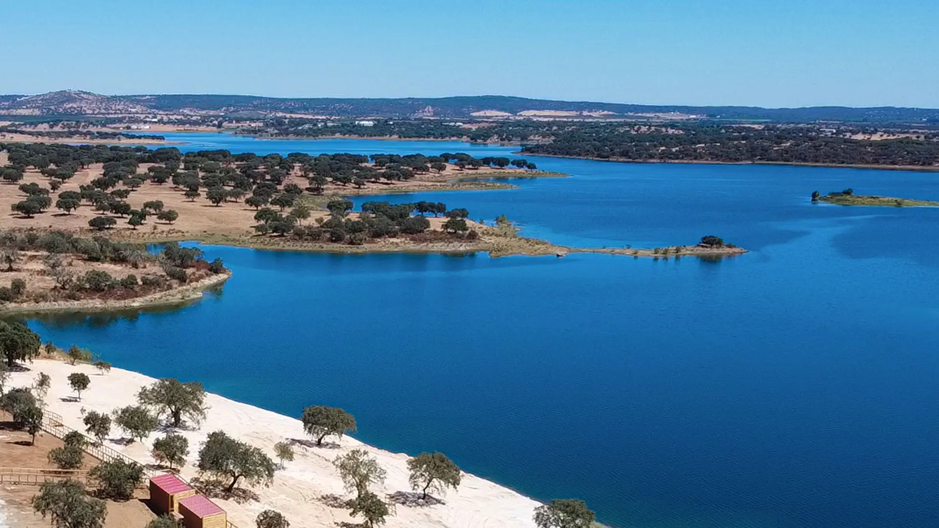 Viagem à descoberta da planície alentejana