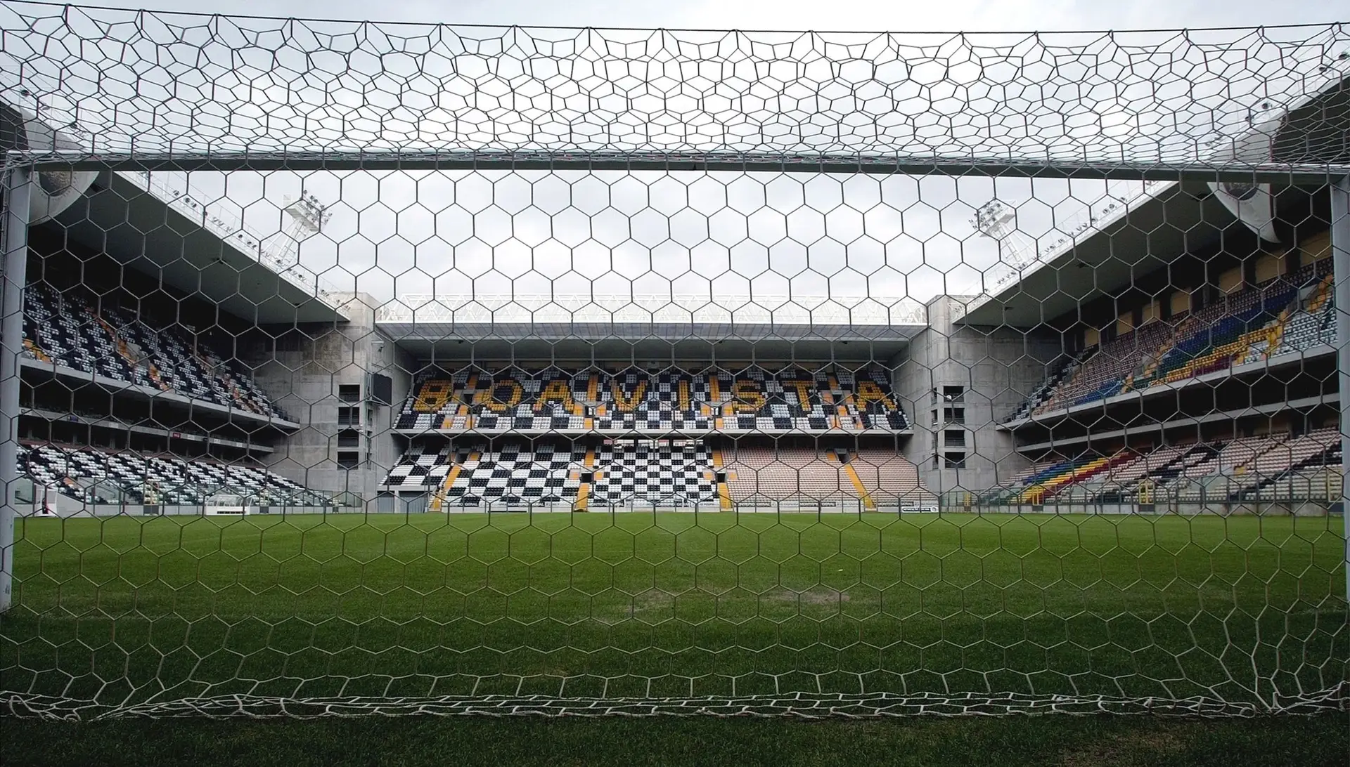 Estádio do Bessa