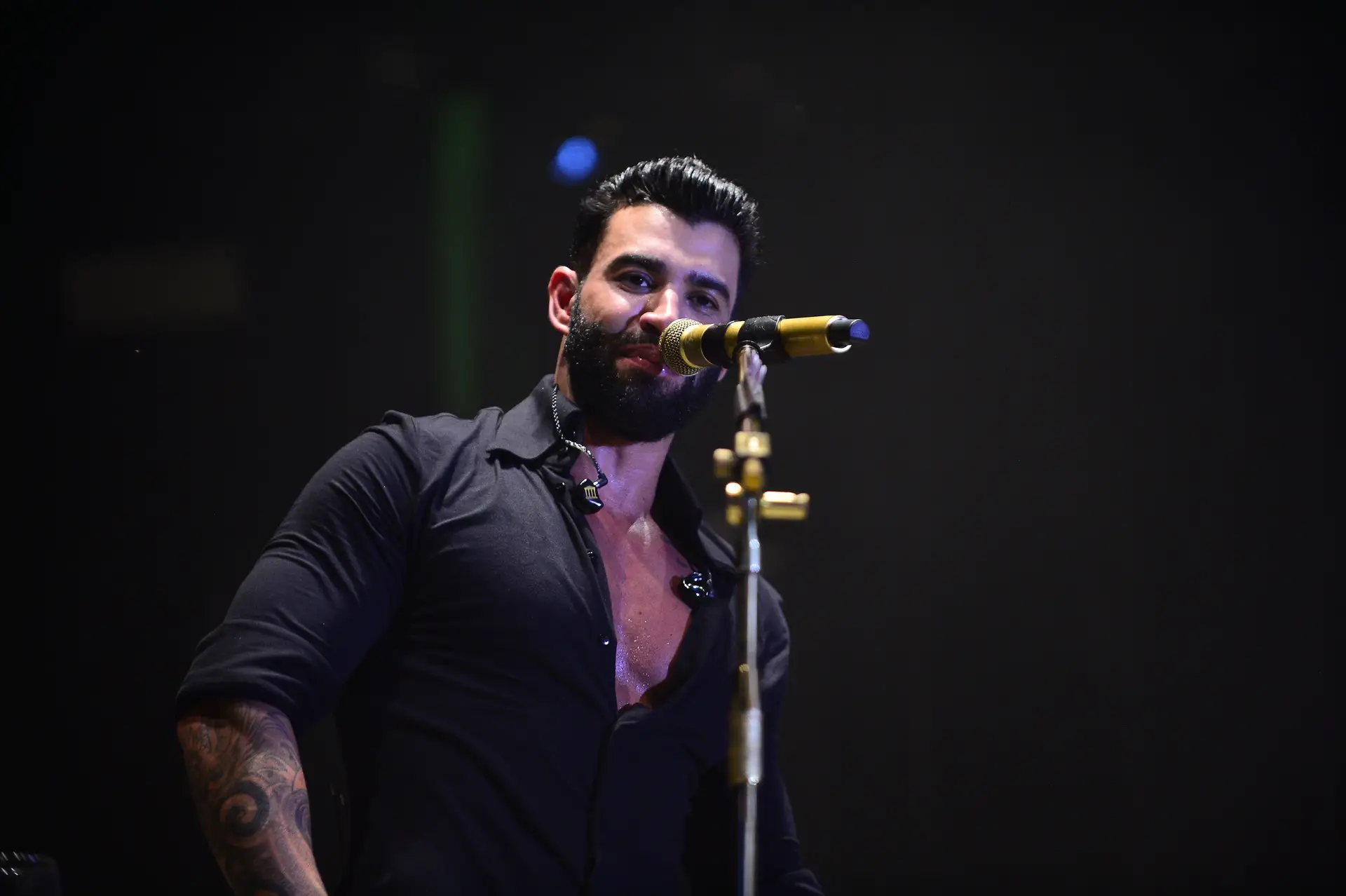 Cantor Gusttavo Lima 'fugiu' para Miami e pode ser preso se voltar ao Brasil
