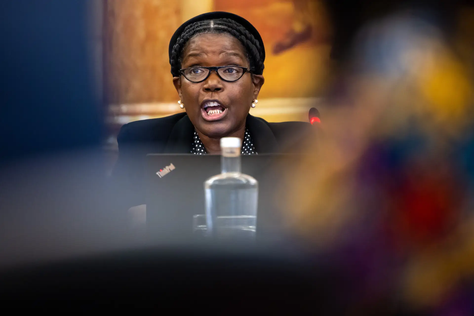 Caso gémeas: Van Dunem diz que nacionalidade foi atribuída às crianças "por direito"