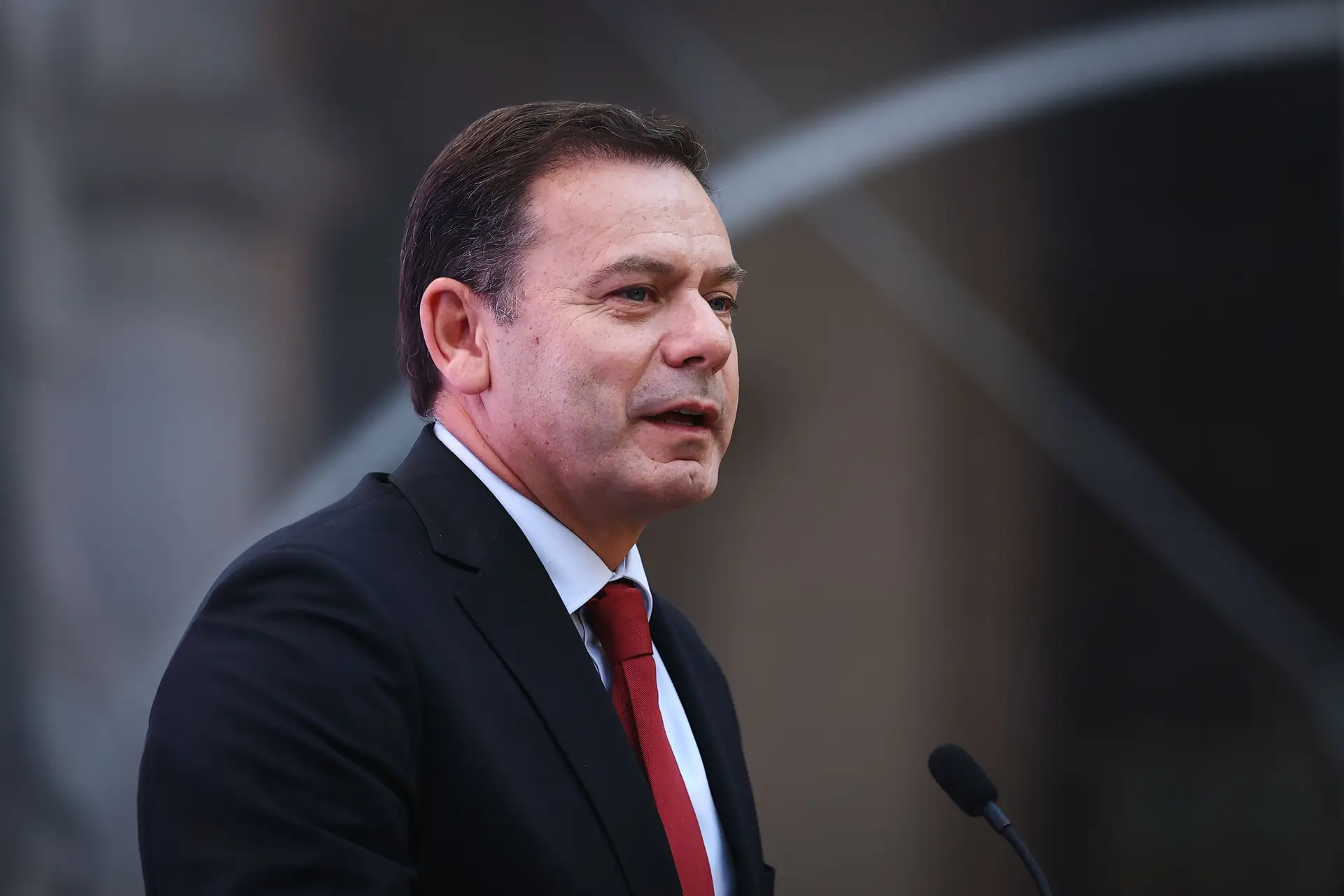 OE2025: Montenegro não abdica de descer o IRC 