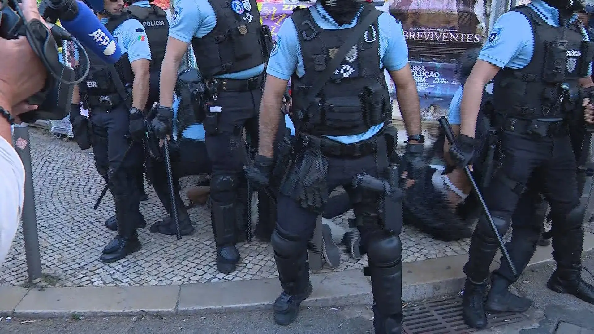 "Fascismo nunca mais": momento de tensão e detenções durante manifestações em Lisboa