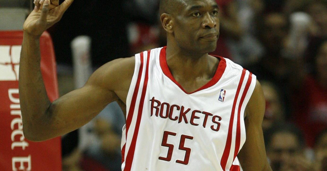 Morreu Dikembe Mutombo, lenda da NBA, aos 58 anos - SIC Notícias