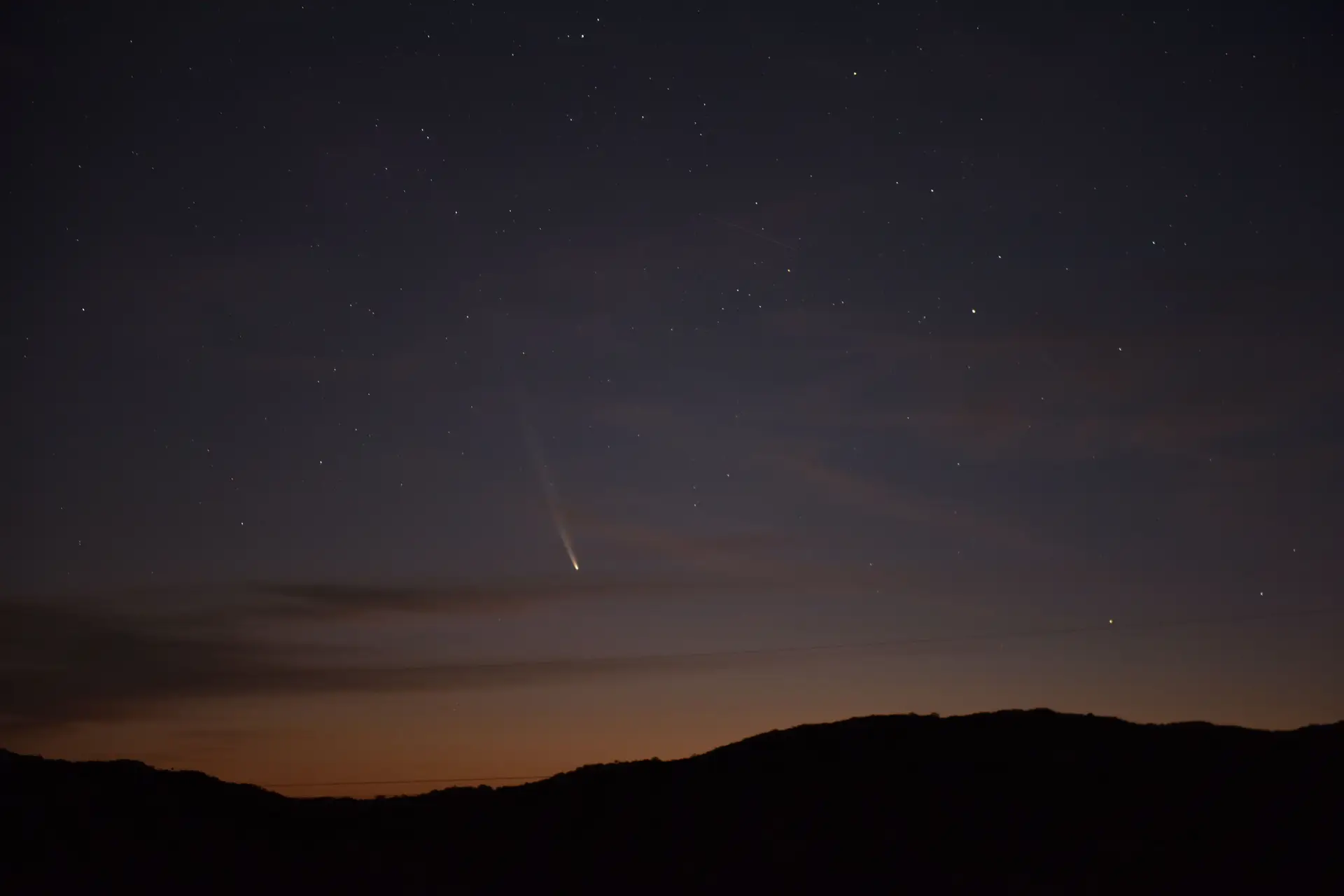 Cometa que não é visto desde a idade da Pedra faz maior aproximação à Terra em outubro