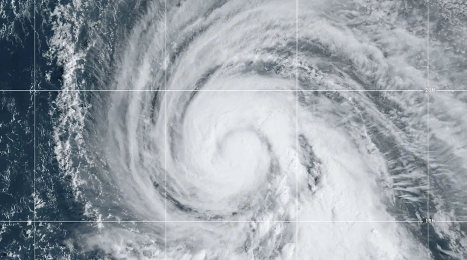 Tempestade Kirk passa a norte dos Açores já esta terça-feira