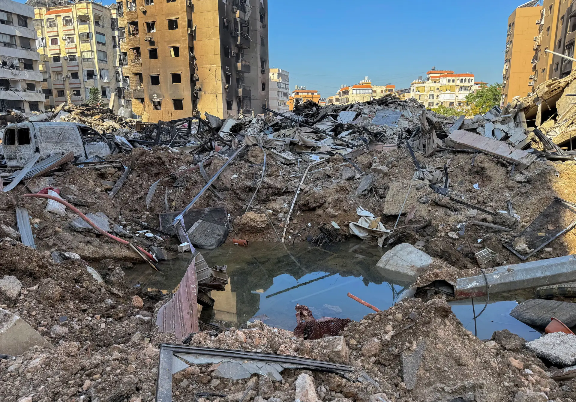 Israel ataca nova região do Líbano