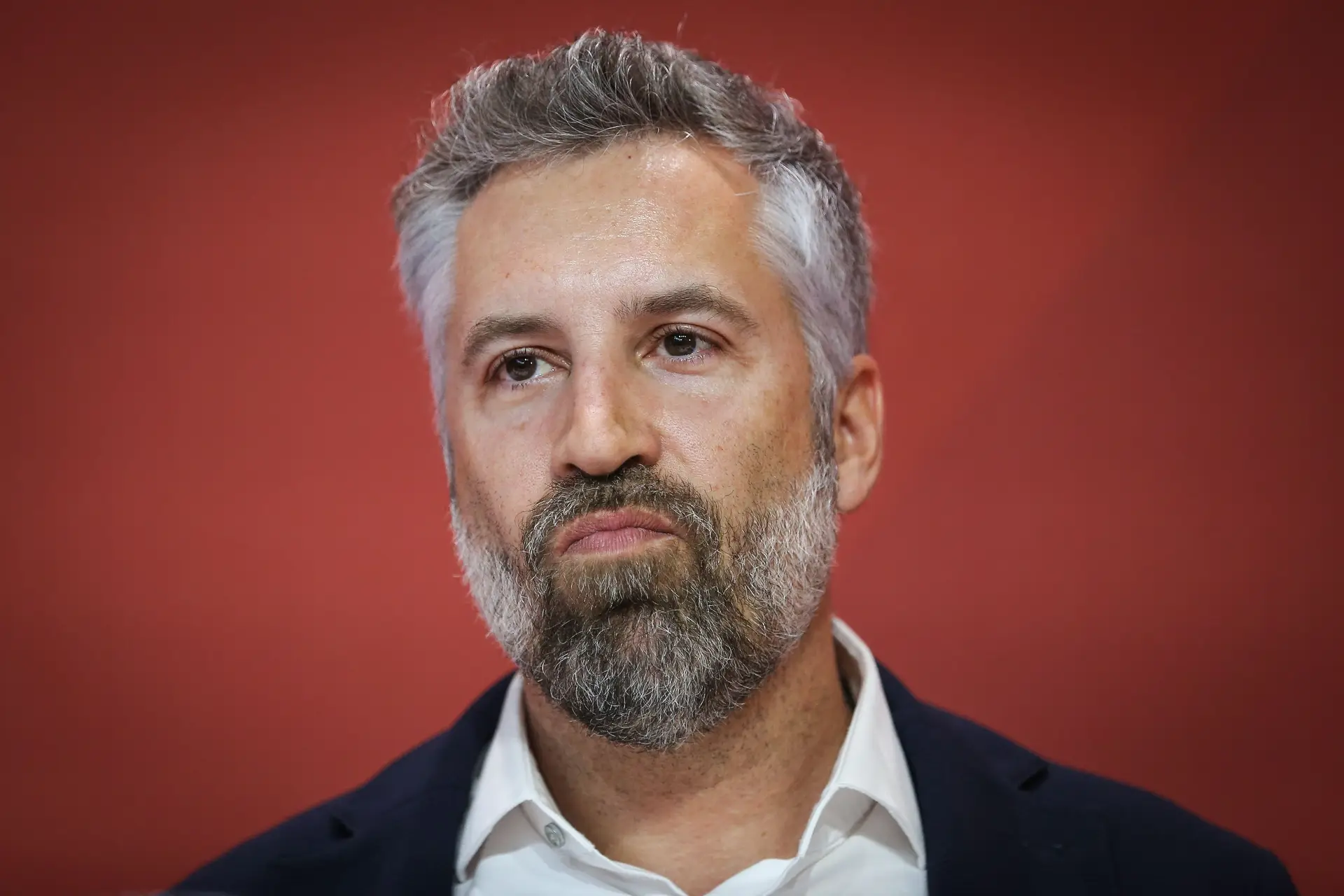 Pedro Nuno considera que Montenegro não deve abordar segurança em Portugal só pelo prisma da repressão