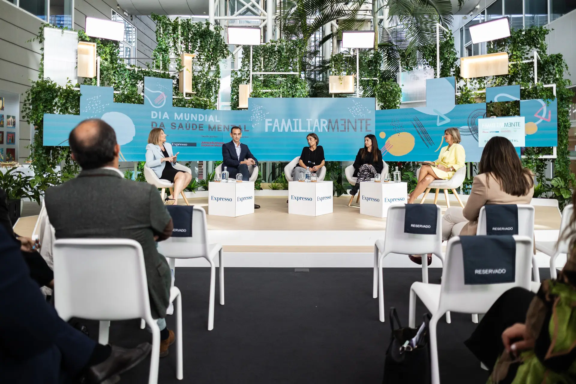 Debate “Familiarmente: a Saúde Mental das famílias em Portugal” teve lugar esta quinta-feira, dia em que se assinala o Dia Internacional da Saúde Mental