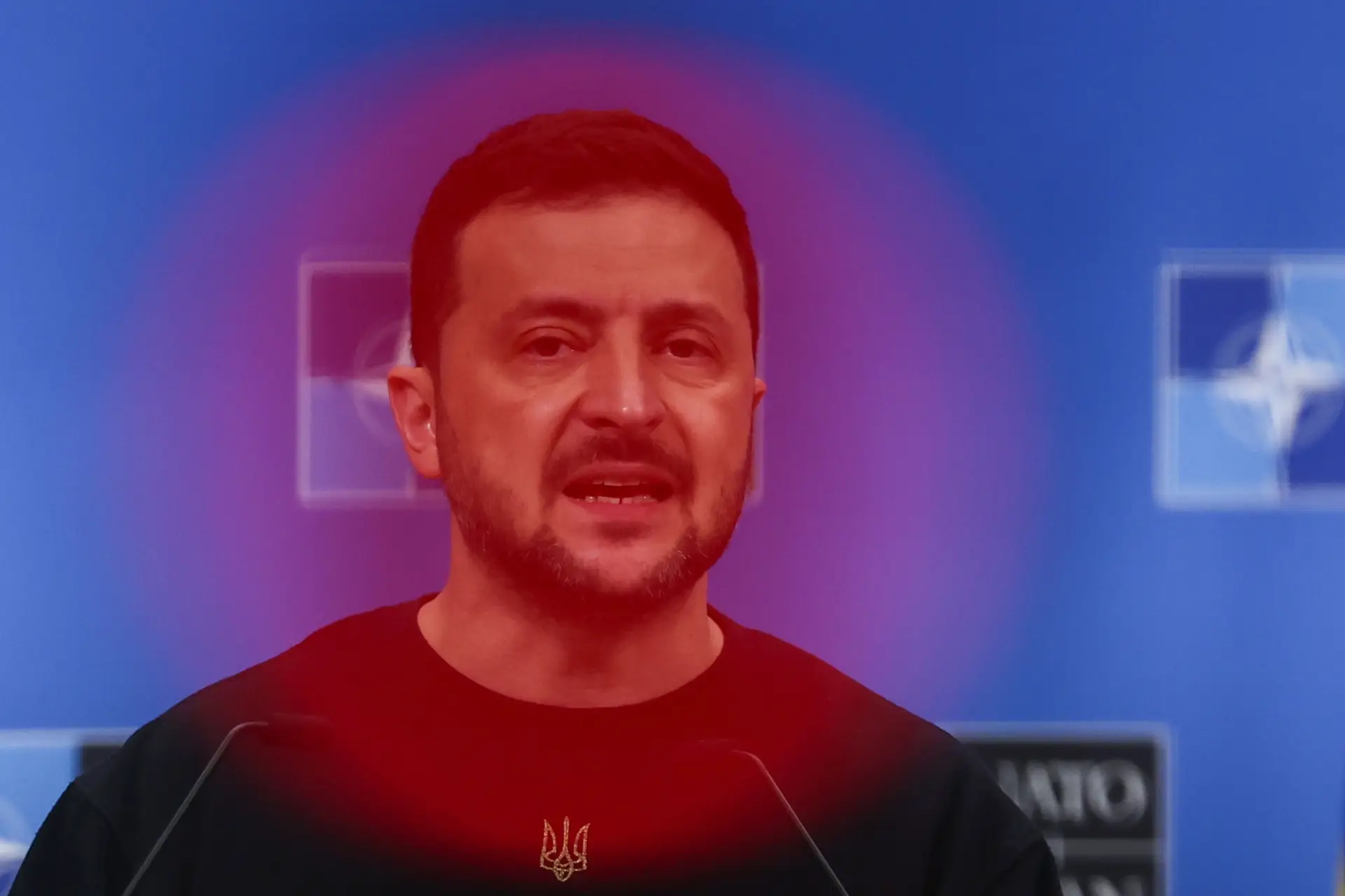 Zelensky alerta que Coreia do Norte vai enviar 10 mil militares para ajudar a Rússia