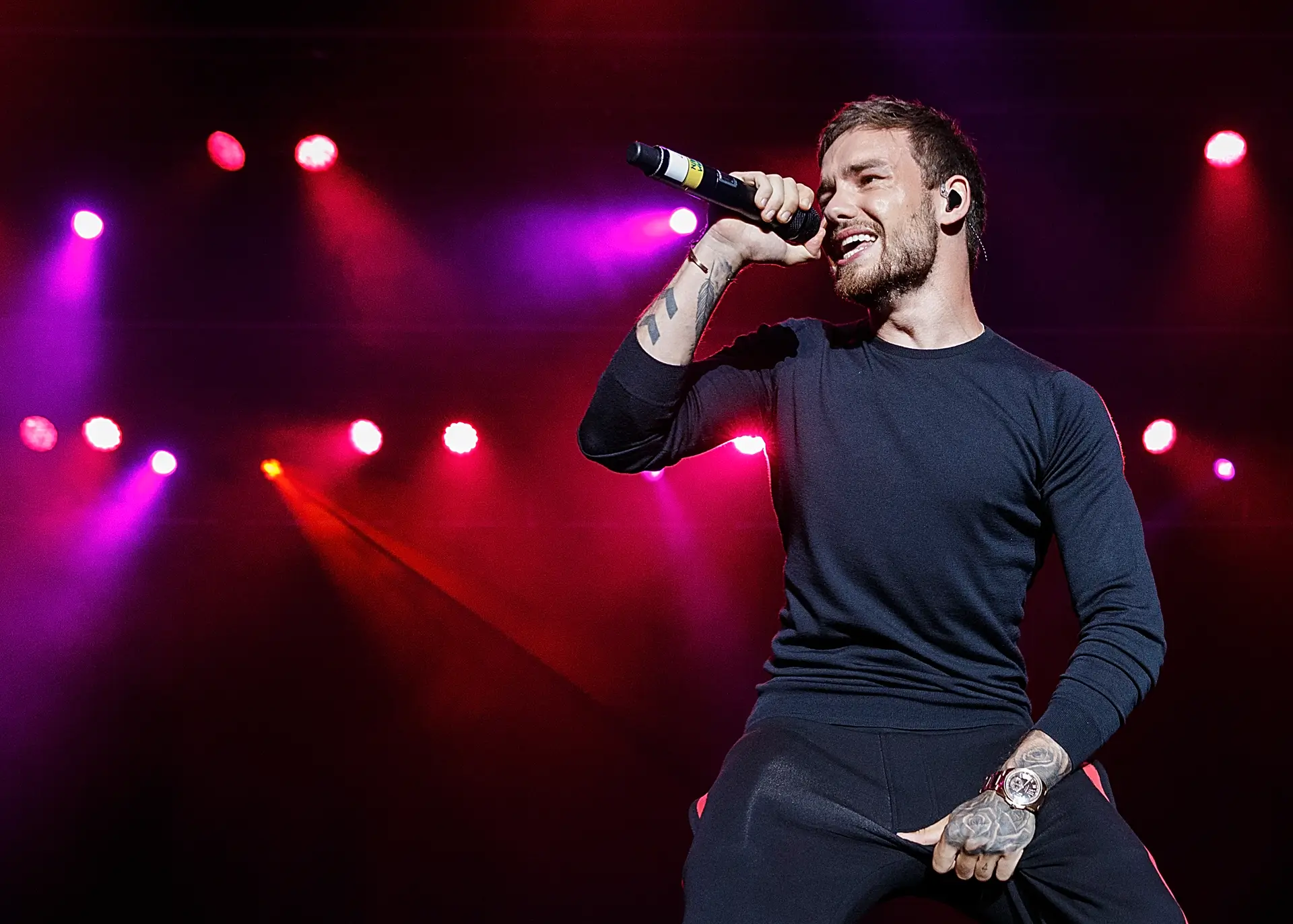 Namorada de Liam Payne fala pela primeira vez desde a morte do cantor: “O meu coração está estilhaçado”