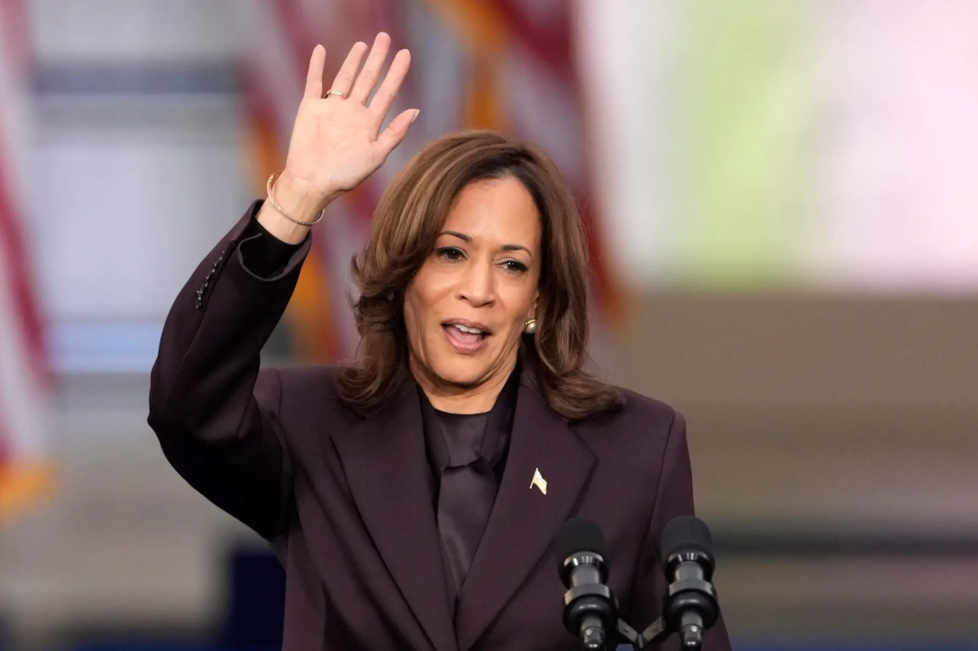 Kamala Harris não vai disputar a eleição para o governo da Califórnia em 2026