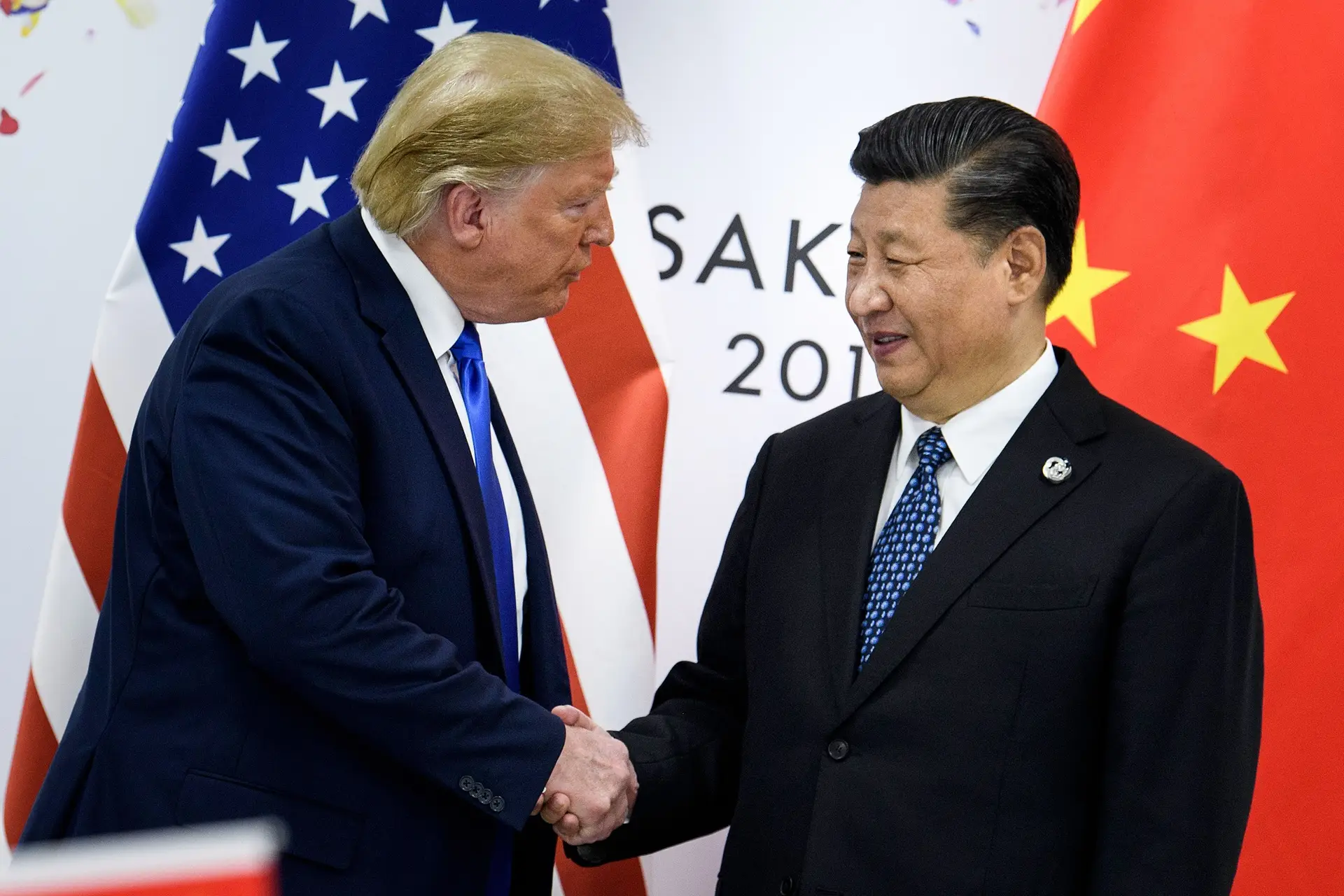 Xi Jinping felicita Donald Trump e apela aos dois países que "se entendam"