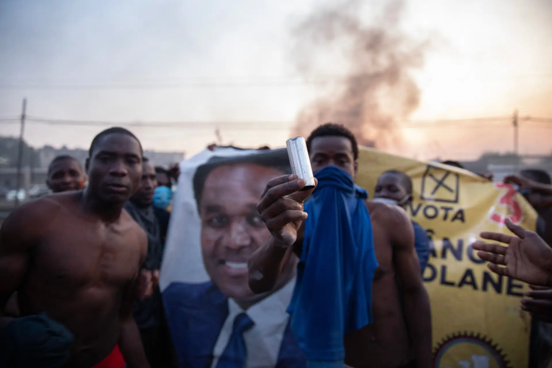 Mondlane garante protestos de rua até reposiçao da "verdade eleitoral"