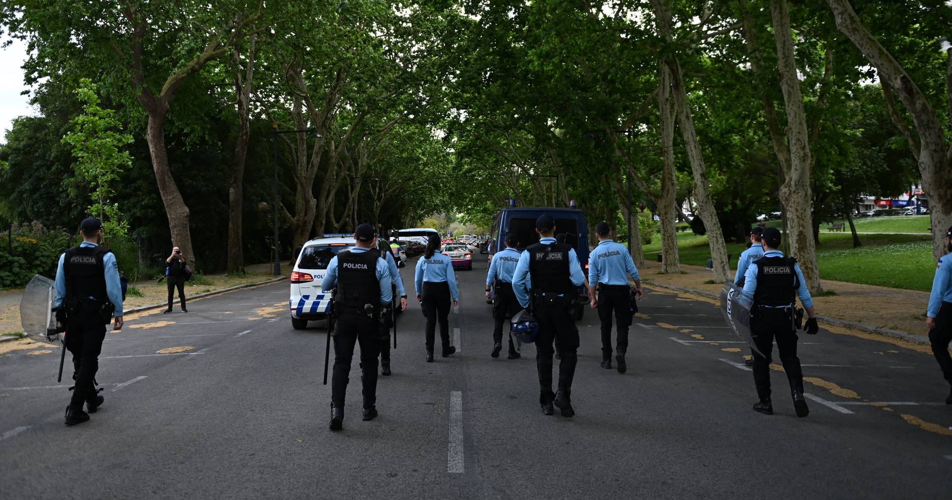 Megaoperação policial na zona do Martim Moniz em Lisboa
  #ÚltimasNotícias #lisboa