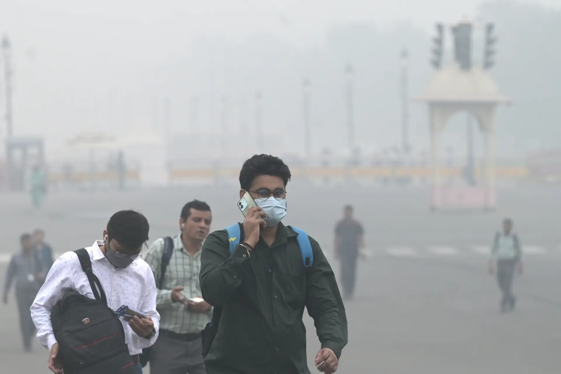 Poluição atmosférica atinge o primeiro pico da estação em Nova Deli