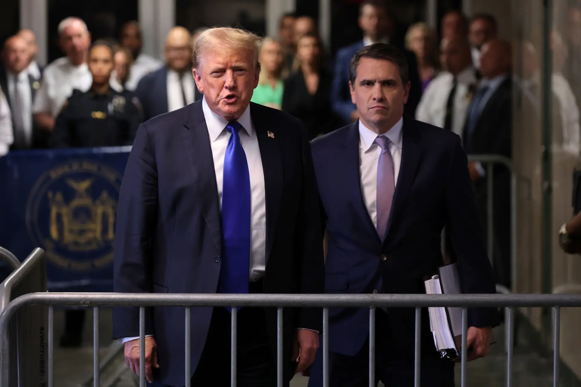 Donald Trump e Todd Blanche