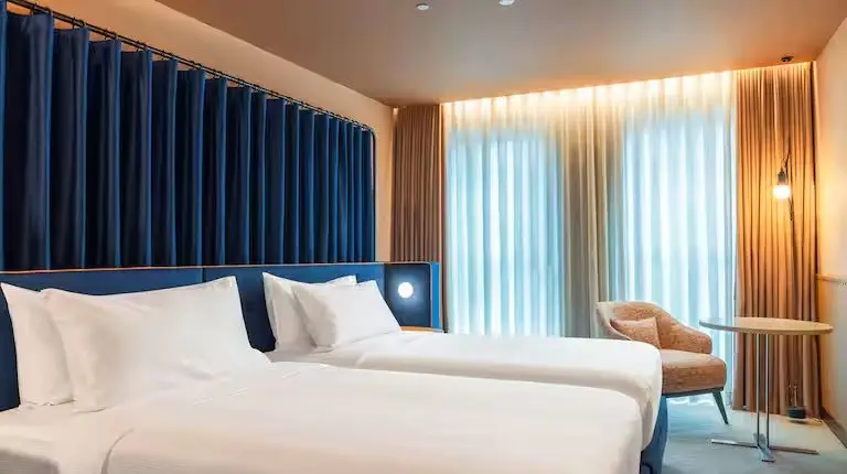 Novo hotel do Porto inspira-se no teatro e tem sala de espetáculos