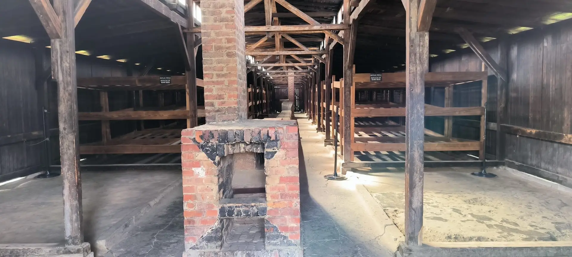 Uma viagem à Polónia, na memória do Holocausto, 80 anos depois…