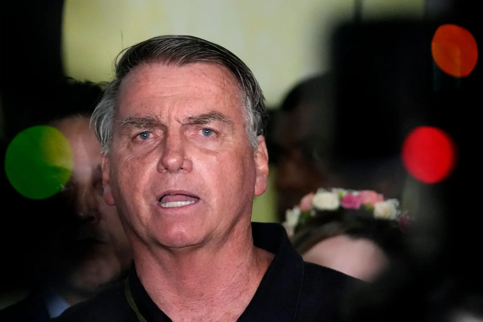 Bolsonaro reúne manifestantes em Brasília pela amnistia para quem tentou golpe