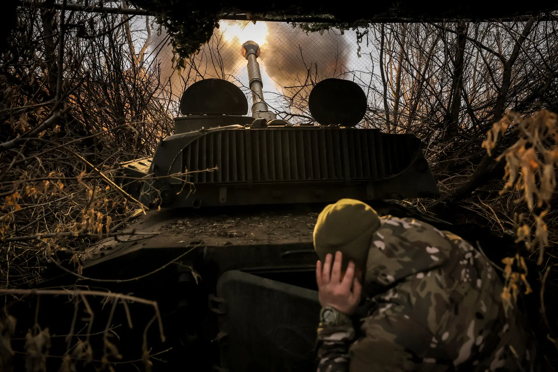 EUA estarão a pressionar Kiev a recrutar rapazes de 18 anos para combater Rússia
