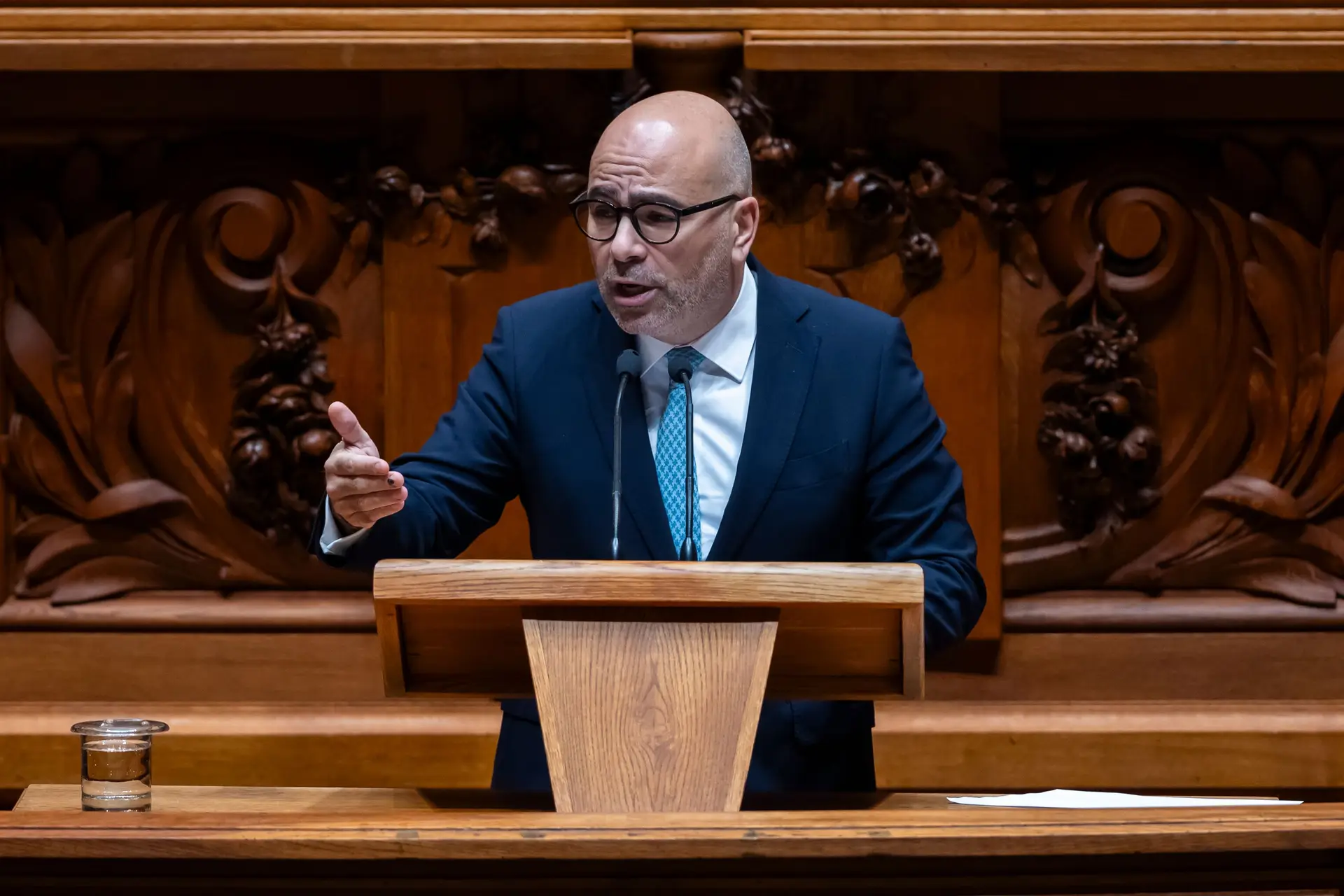 Legislativas: Pinto Luz vai ser número dois por Lisboa e Miguel Guimarães quarto pelo Porto