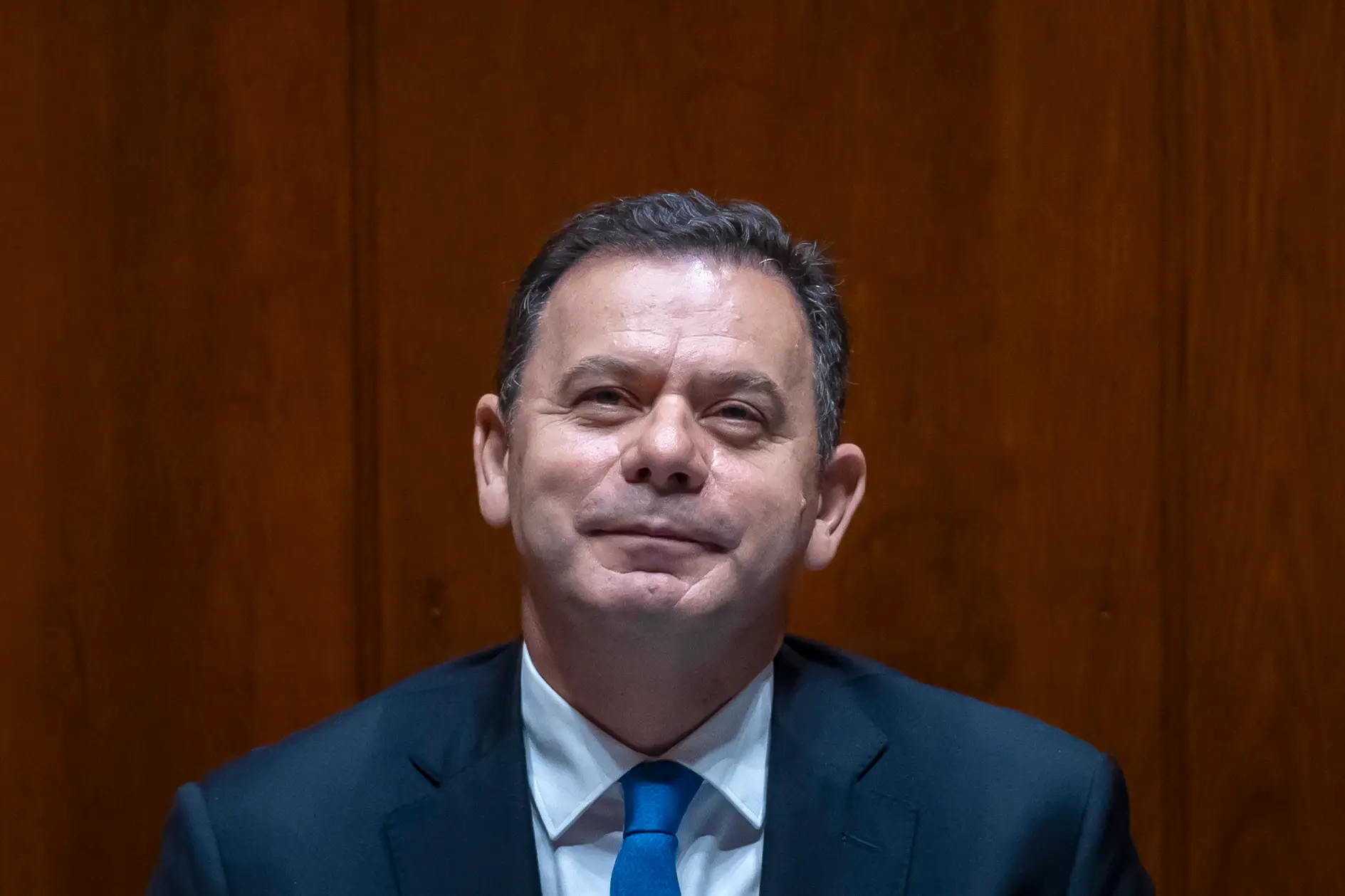 1.º Orçamento do Estado de Montenegro aprovado graças à abstenção (sem surpresa) do PS