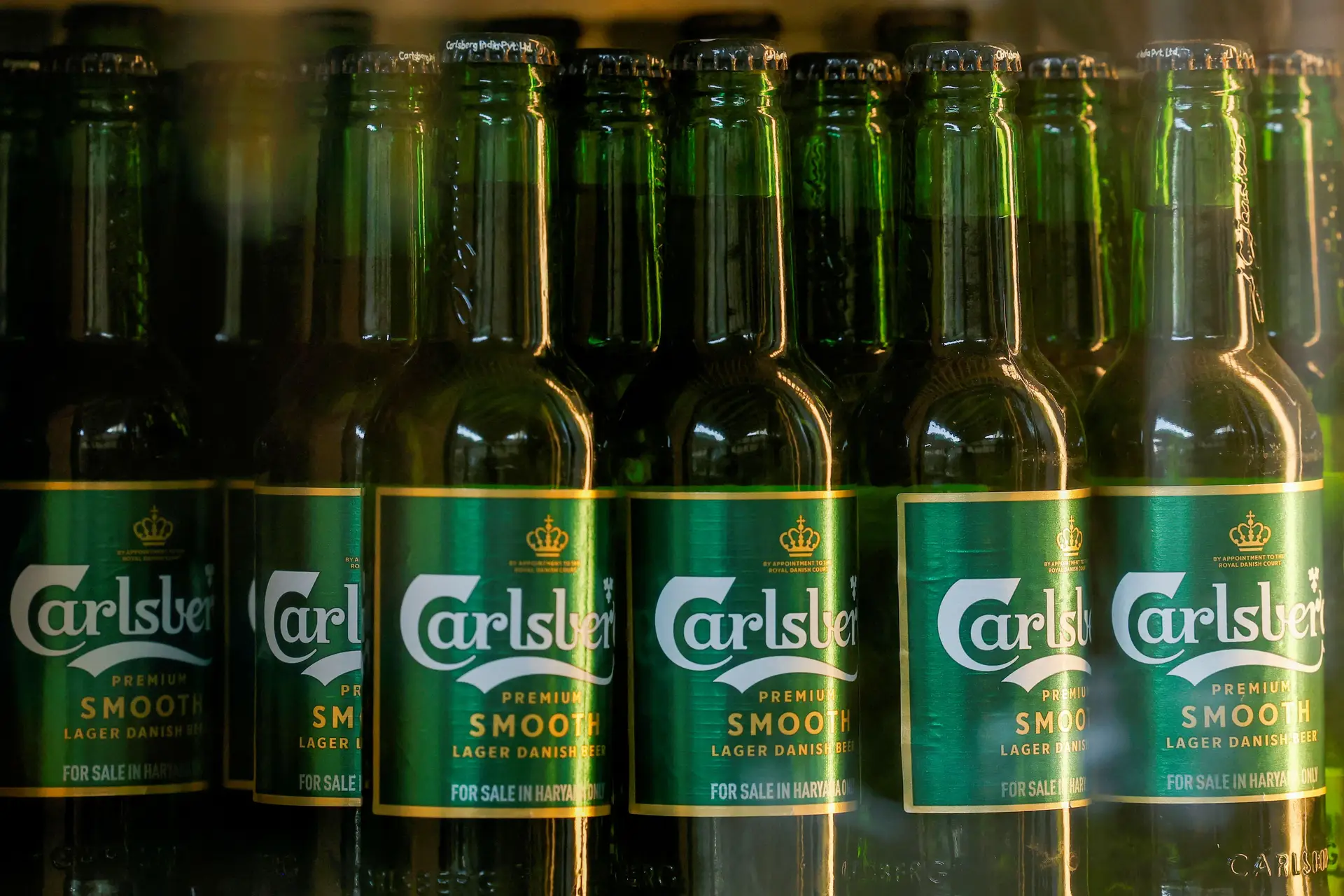 Cerveja Carlsberg diz adeus à Rússia