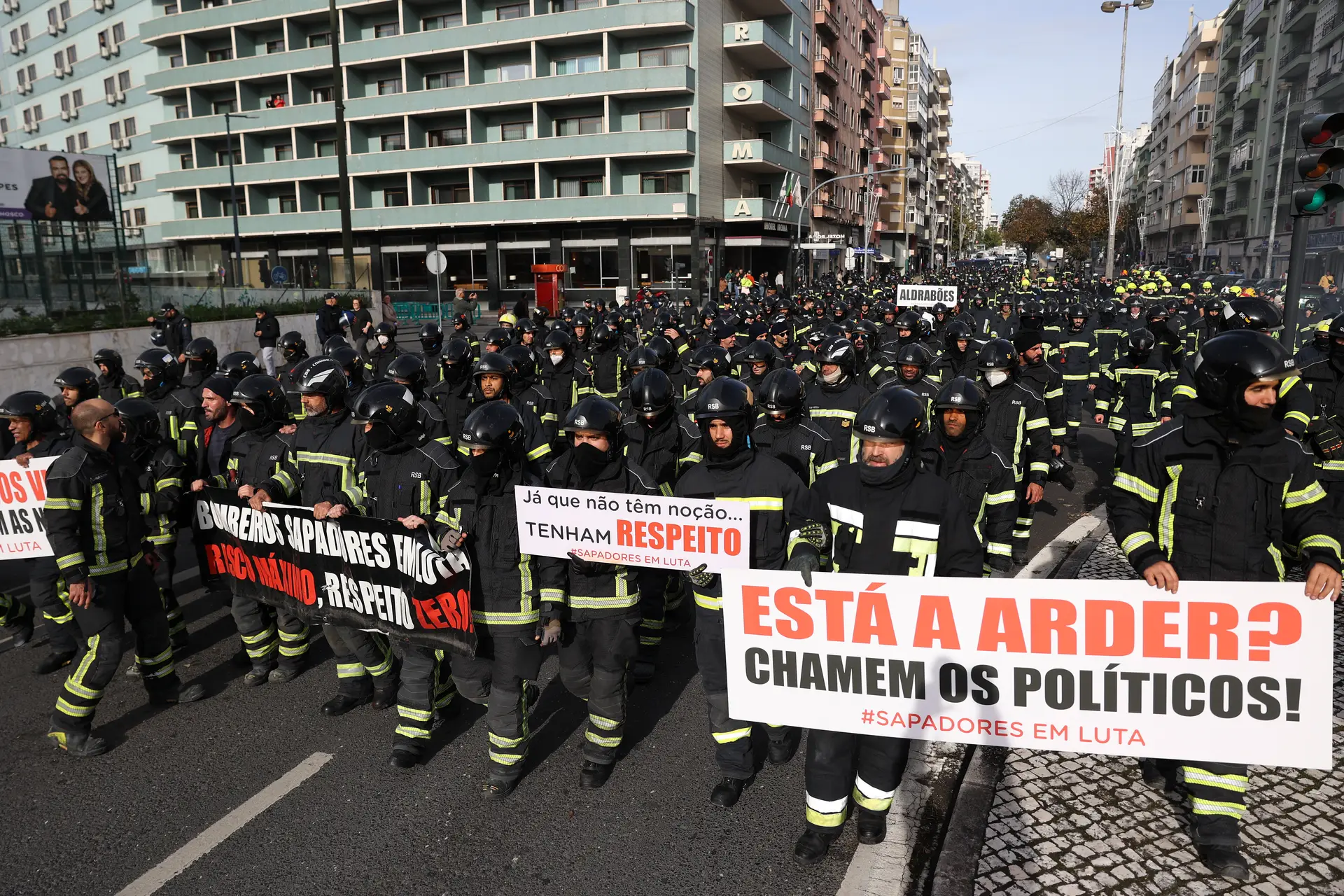 Sindicato e Associação Nacional dos Bombeiros Profissionais reúnem-se de urgência
