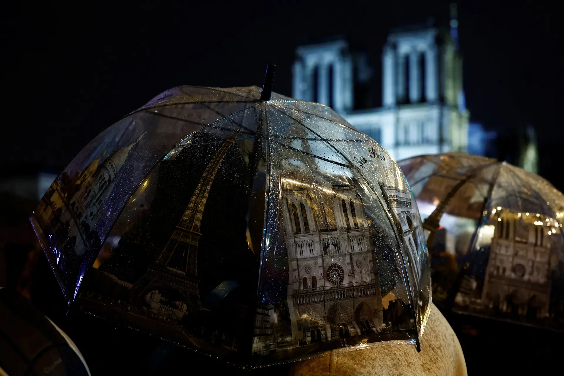 A cerimónia de reabertura da Notre-Dame