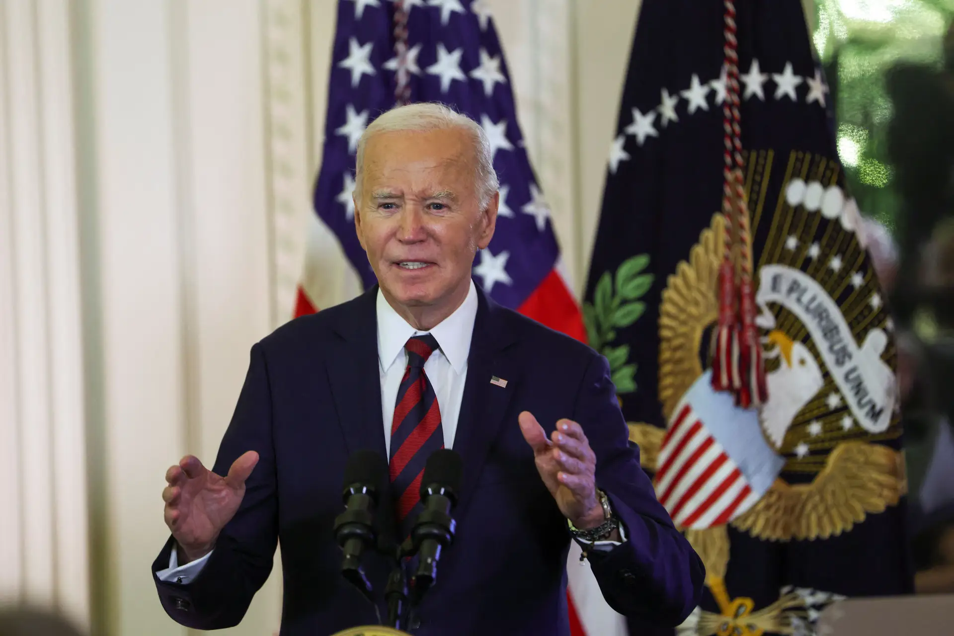 Biden perdoa condenados: 37 penas de morte transitam para perpétua