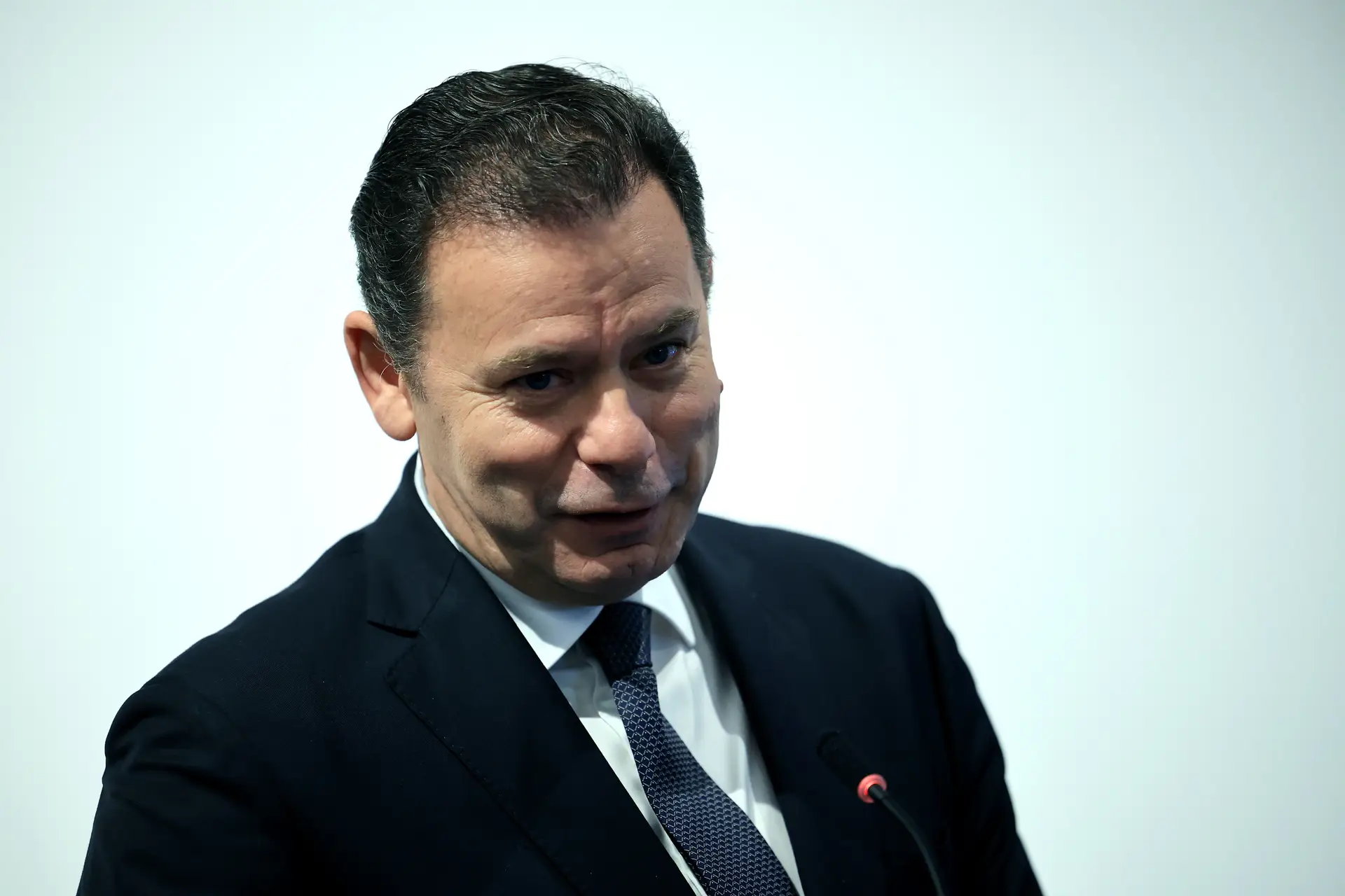 Montenegro aponta estabilidade financeira e política como "as condições" para ciclo de crescimento