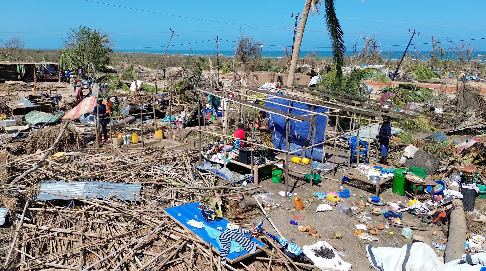 Sobe para 94 número de mortos provocados pelo ciclone Chido