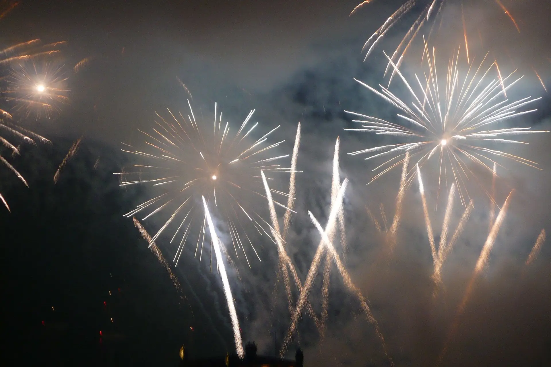 La marina no es un solo caso: hay más municipios para obtener fuegos artificiales debido a la advertencia