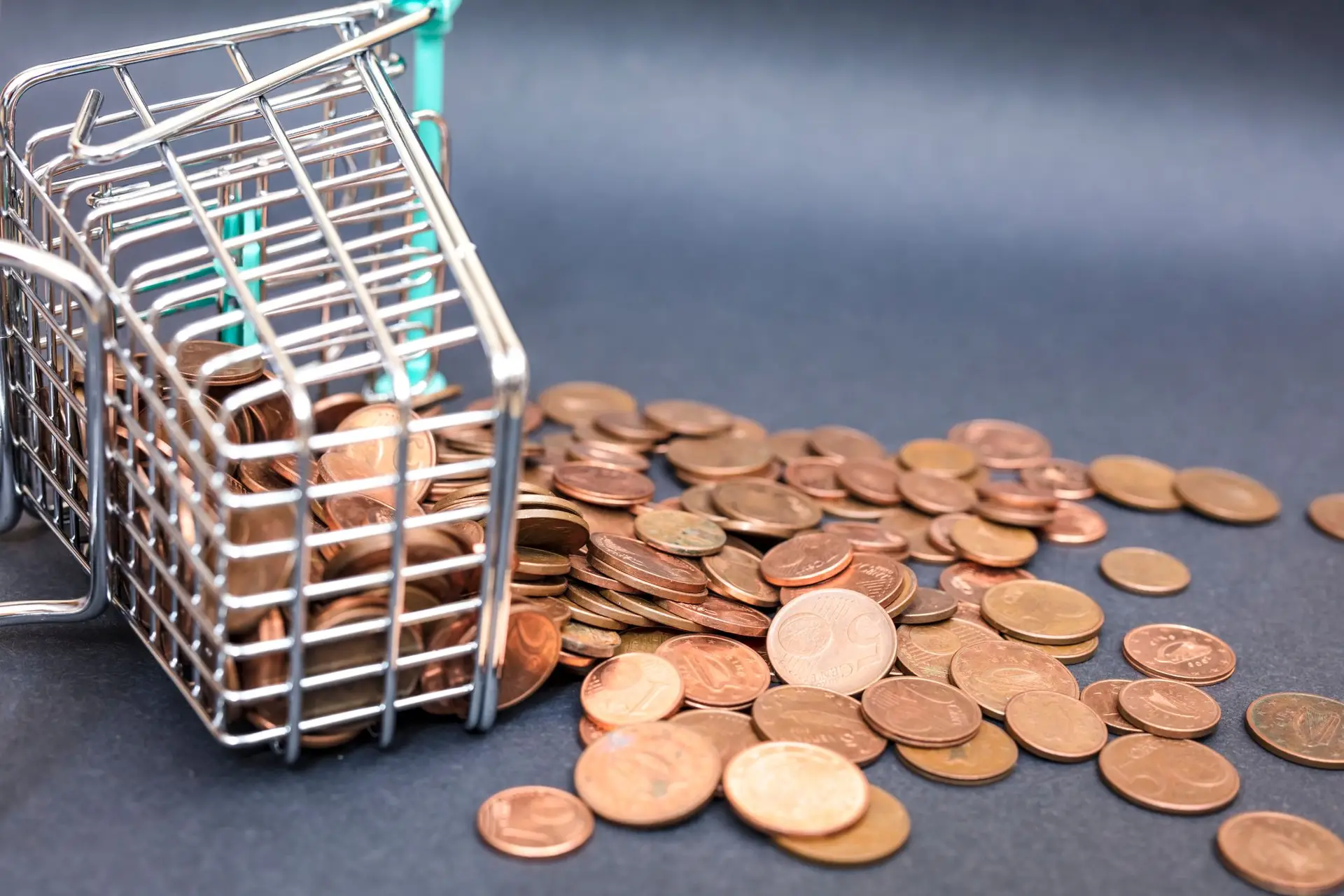 Inflação abranda para 2,2% em novembro