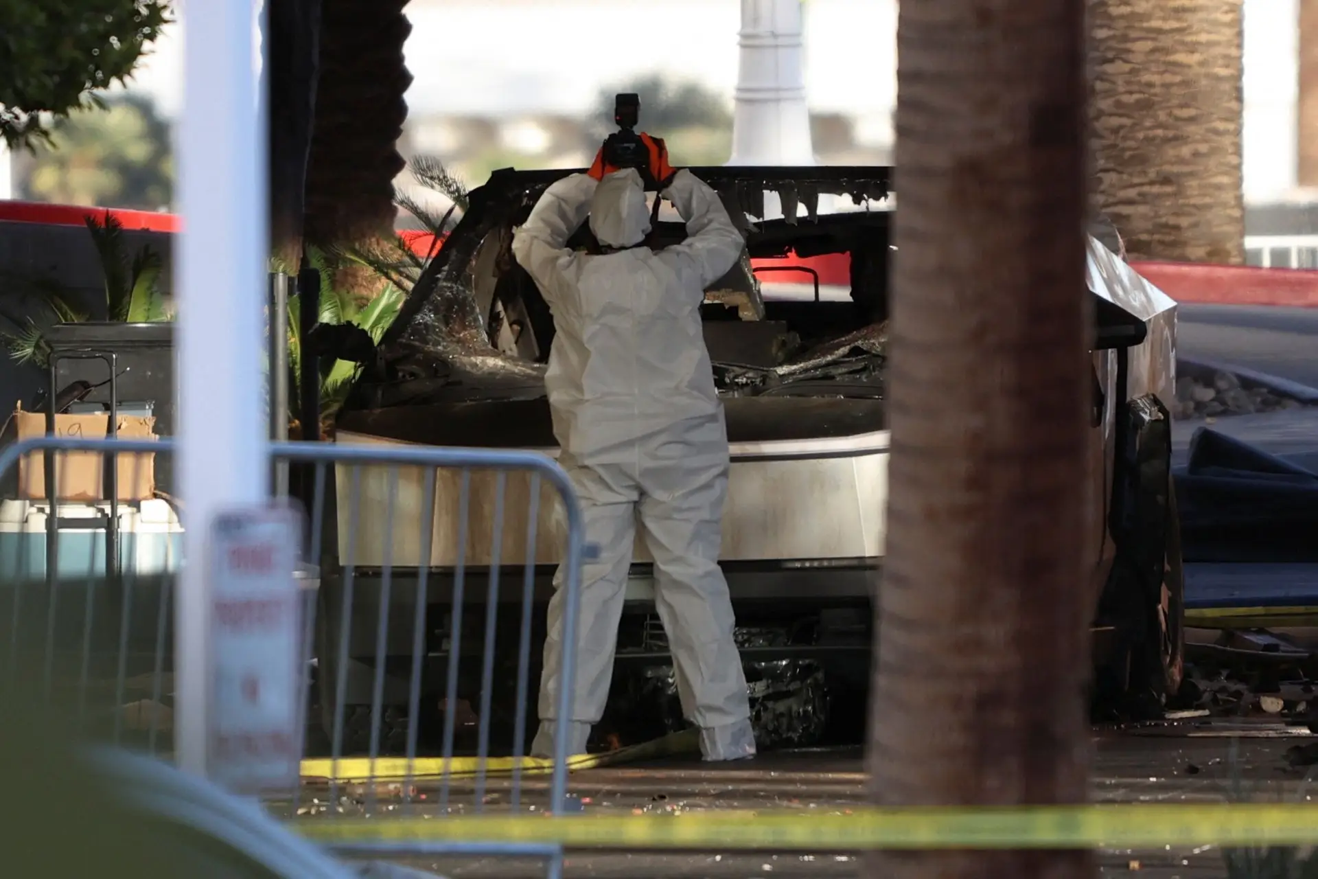 FBI investiga possível ligação entre autor de ataque em Nova Orleães e condutor do Tesla que explodiu