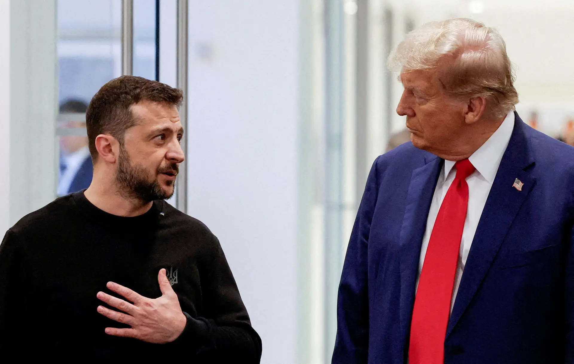 Zelensky quer acordar plano de paz com Trump antes de falar com Putin - SIC Notícias