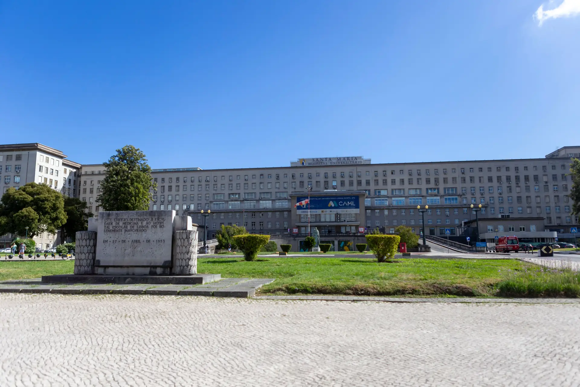 Nova maternidade do Santa Maria inaugurada após requalificação e controvérsia